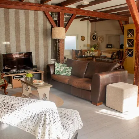 펜션 De Staelduinhoeve 스흐라벤잔더